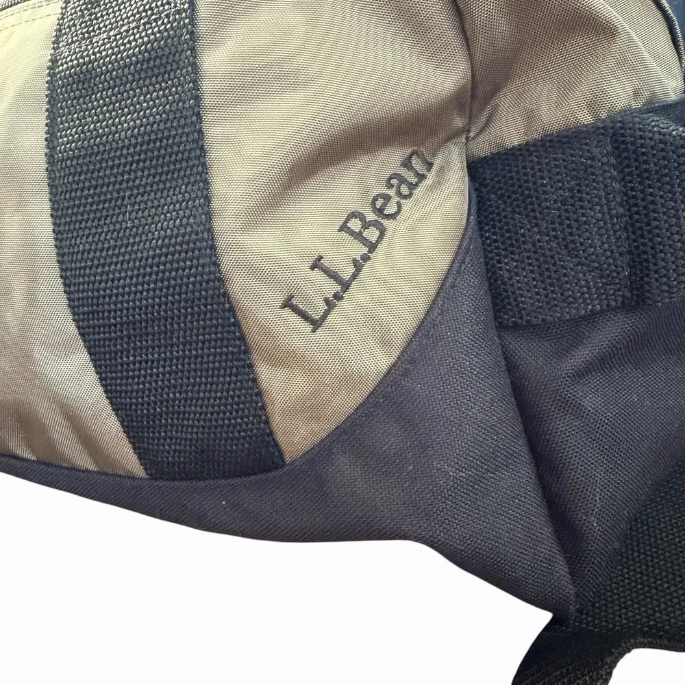 LL Bean Nylon Duffle Duffel Bag Green Shoulder Strap Explorer Gorpcore Outdoors
